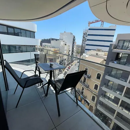 Lejlighed Official Mercury Lux 3br In With Pool And Ac By 360 Estates