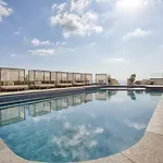 Apartamento Official Mercury Lux 3br In With Pool And Ac By 360 Estates