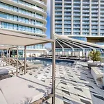 Apartamento Official Mercury Lux 3br In With Pool And Ac By 360 Estates