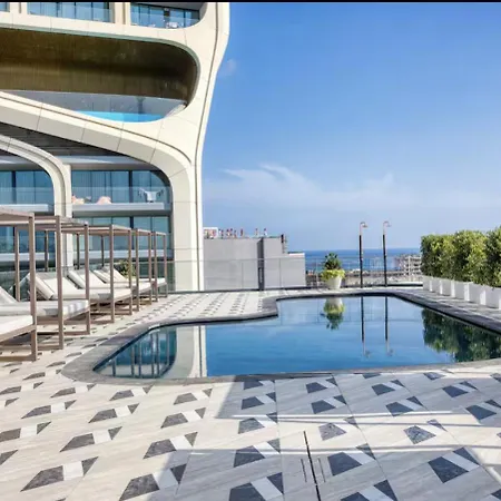 Official Mercury Lux 3br In With Pool And Ac By 360 Estates