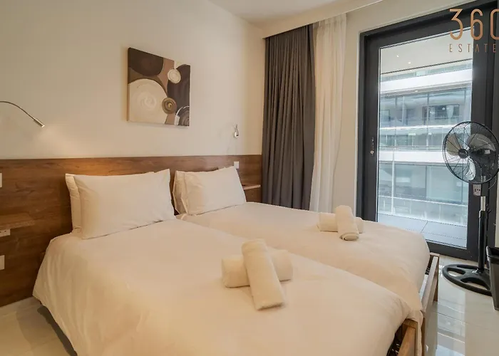 Official Mercury Lux 3br In With Pool And Ac By 360 Estates San Julián