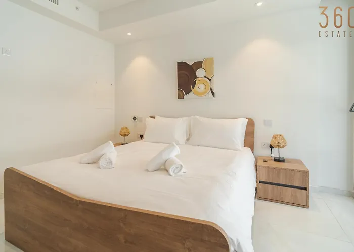 Official Mercury Lux 3br In With Pool And Ac By 360 Estates Apartamento San Julián