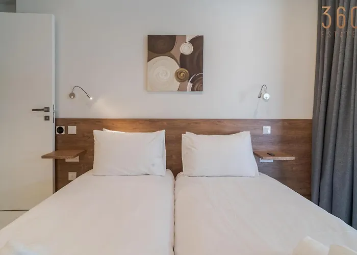 Official Mercury Lux 3br In With Pool And Ac By 360 Estates San Julián